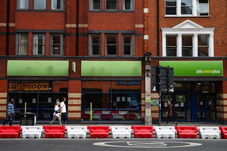 urząd pracy w wielkiej brytanii