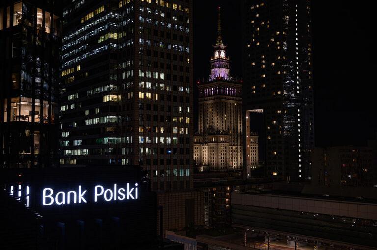 Daily Life In Warsaw.