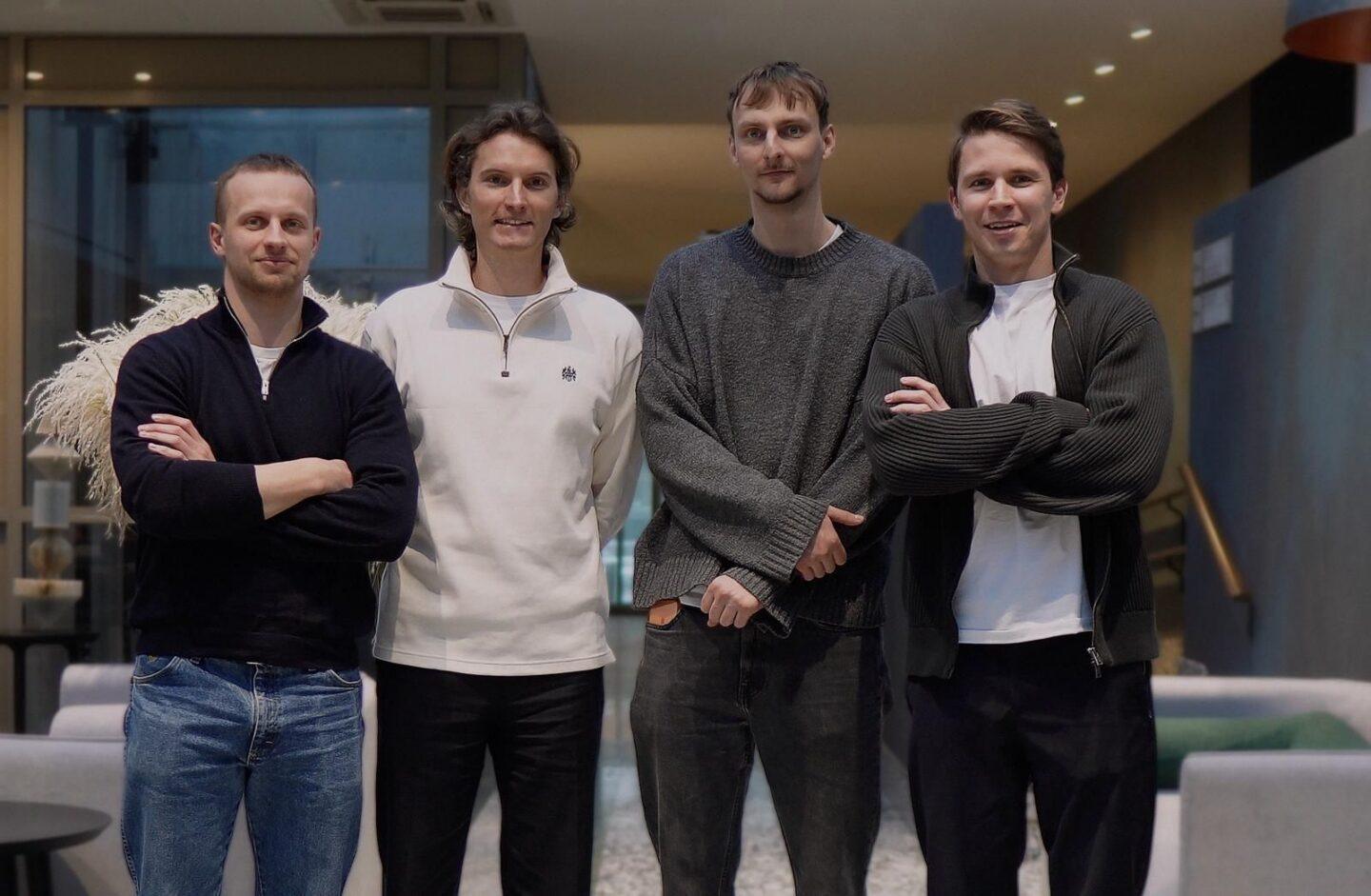 Zarządzający spółką Rizon: Matas Olendra (dyrektor ds. marketingu),Laurynas Jokubaitis (współzałożyciel)Rytis Reventas (dyrektor ds. technologii), Ignas Survila (prezes i współzałożyciel)