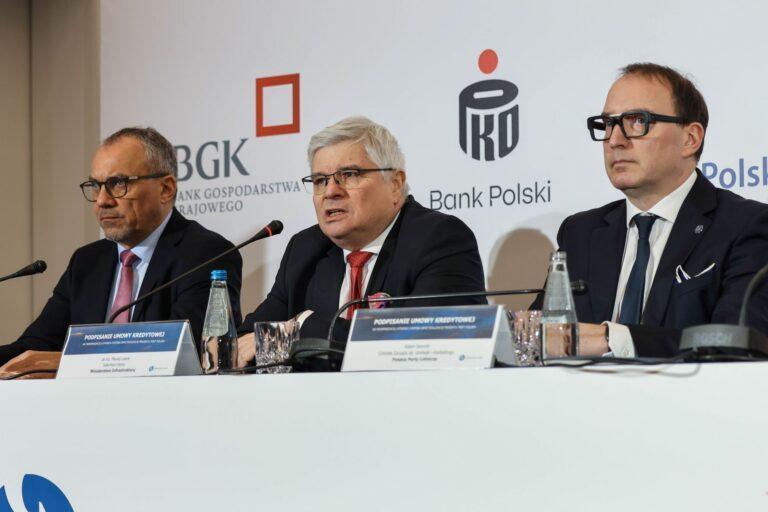 Członek zarządu CPK Dariusz Kuś, wiceminister infrastruktury Maciej Lasek, członek zarządu Polskich Portów Lotniczych ds. strategii i marketingu Adam Sanocki