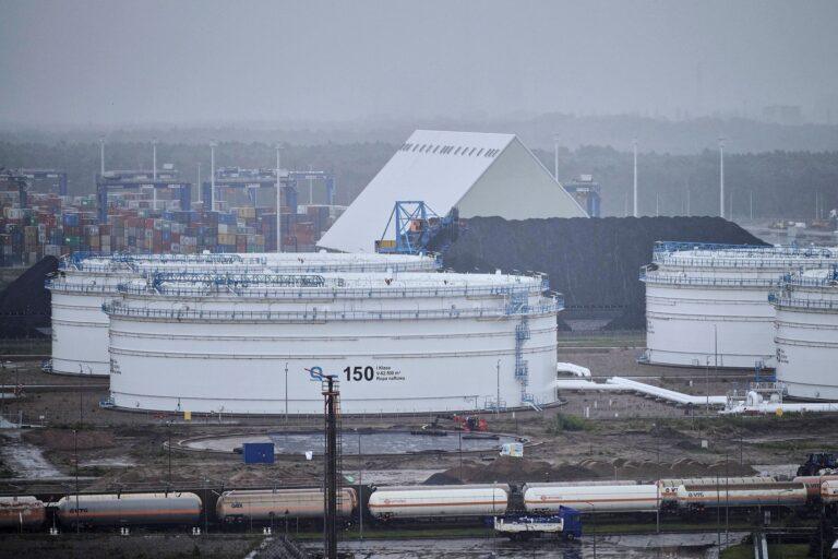 Baza paliw PERN w Gdańsku