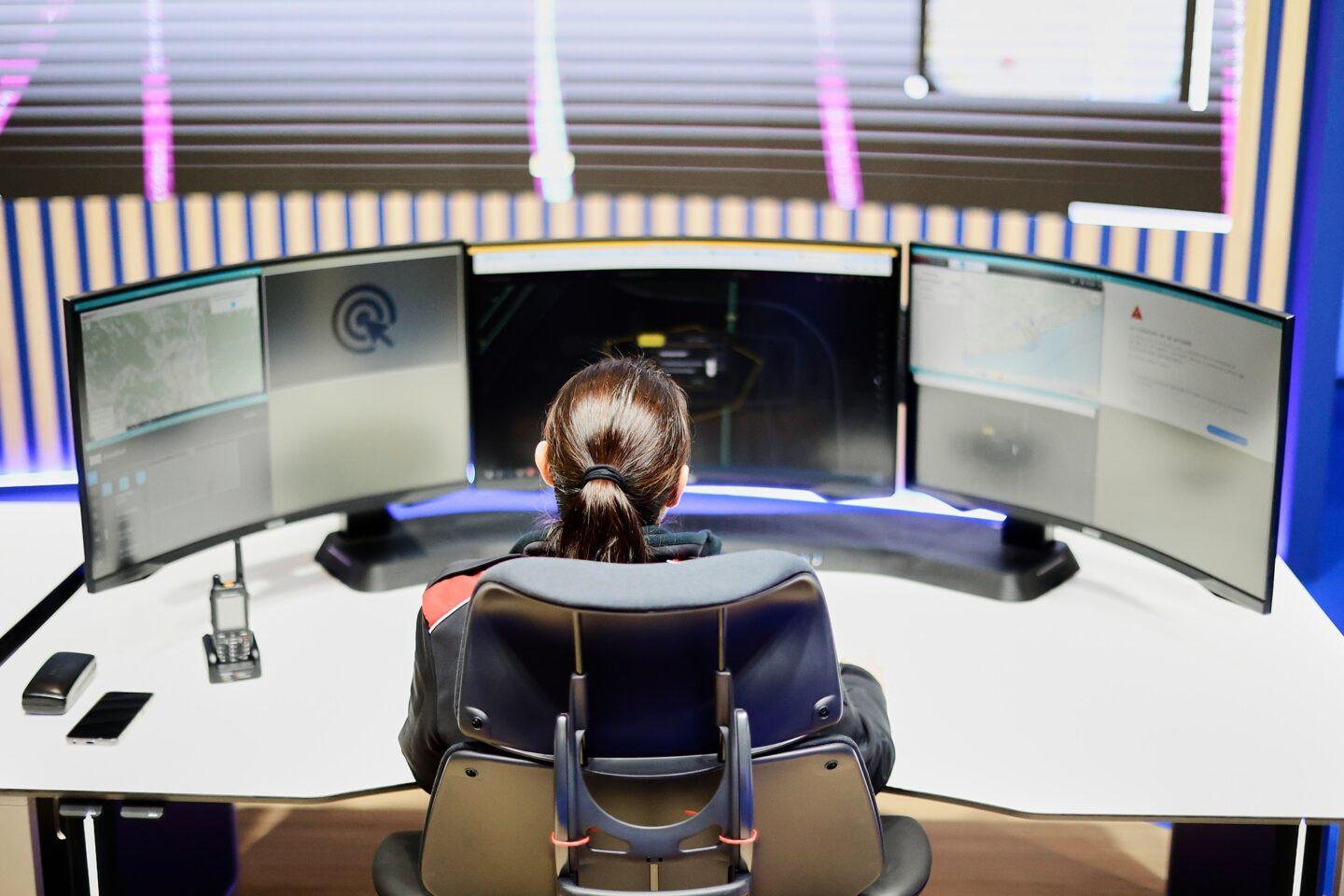 Cyberbezpieczeństwo i oficer dbająca o bezpieczeństwo