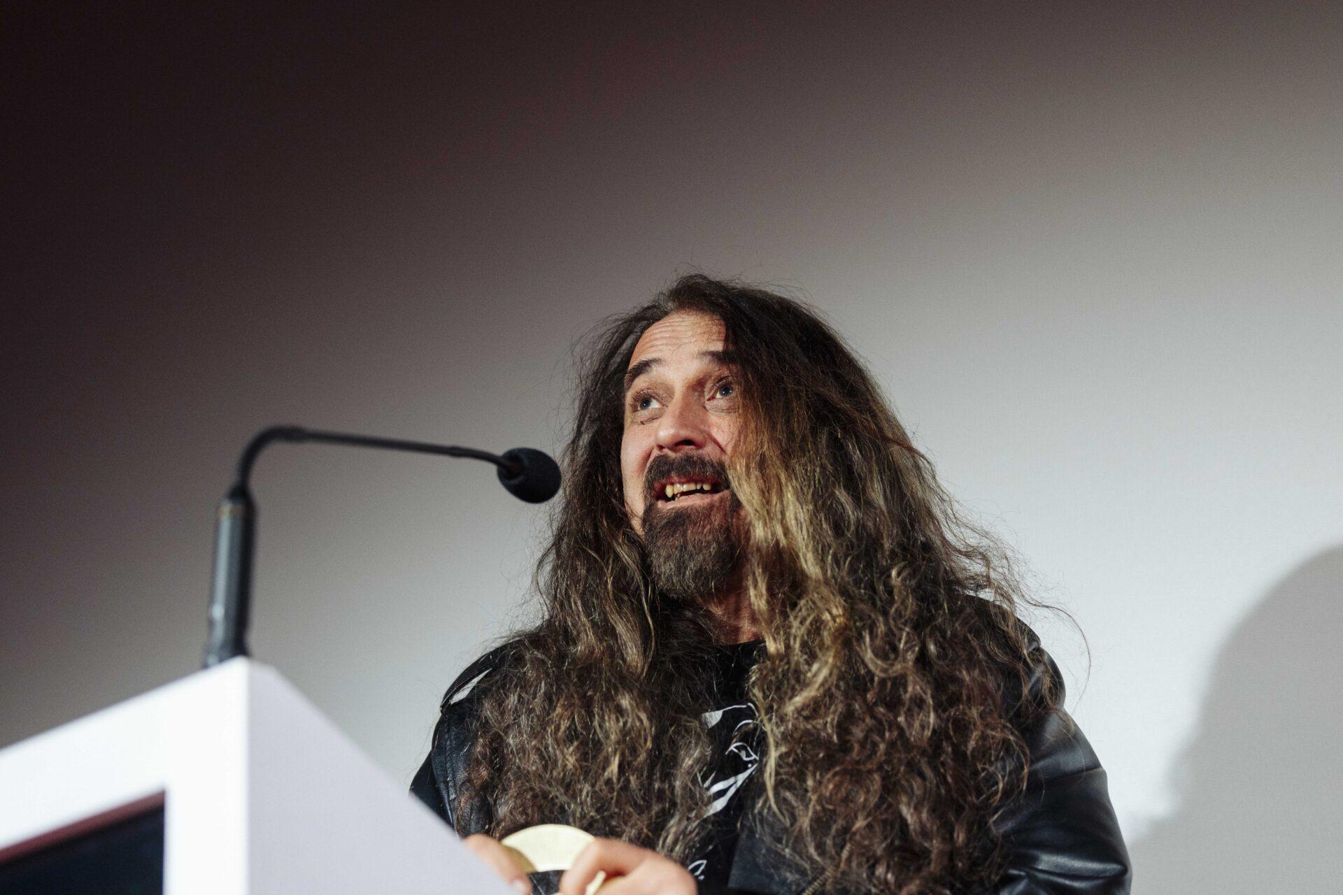 dr Dominik Lewiński 