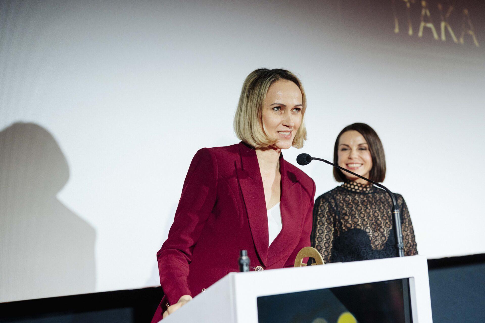 Izabela Jezierska-Świergiel z Fundacji ITAKA