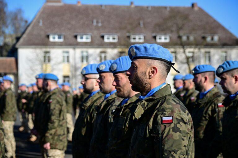 Pożegnanie żołnierzy XIII zmiany Polskiego Kontyngentu Wojskowego UNIFIL w koszarach 12 Brygady Zmechanizowanej w Stargardzie