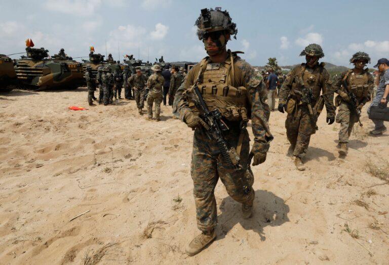 Amerykańscy marines podczas ćwiczeń