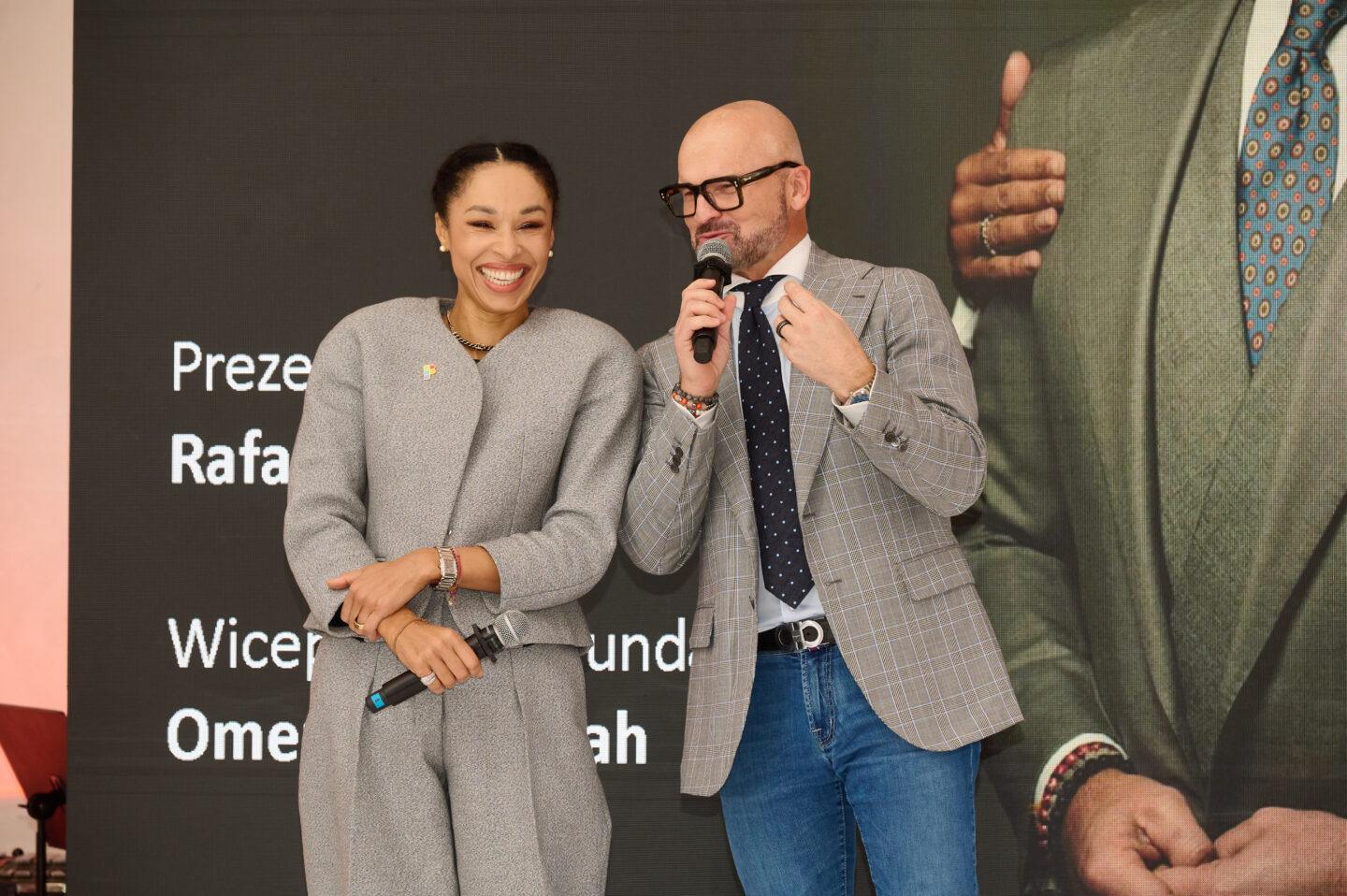 Od lewej: Omenaa Mensah i Rafał Brzoska