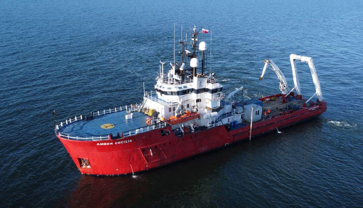 Statek Amber Cecilia należący do floty firmy Mewo S.A.