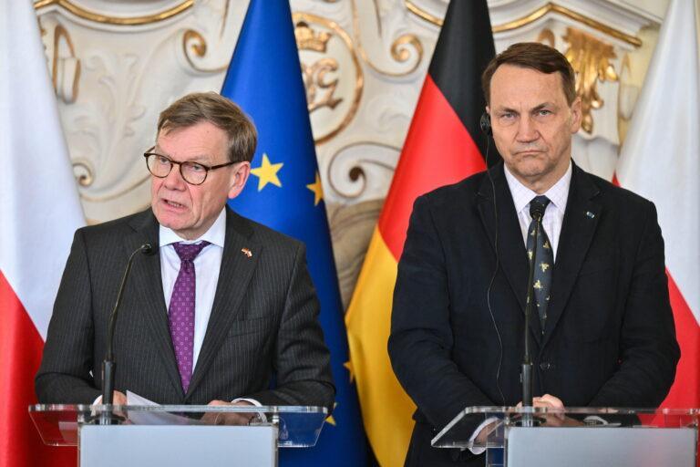 Radosław Sikorski, Johann Wadephul