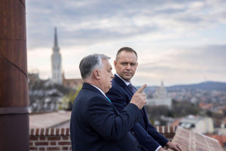 Prezydent Karol Nawrocki w Budapeszcie z premierem Węgier Viktorem Orbanem