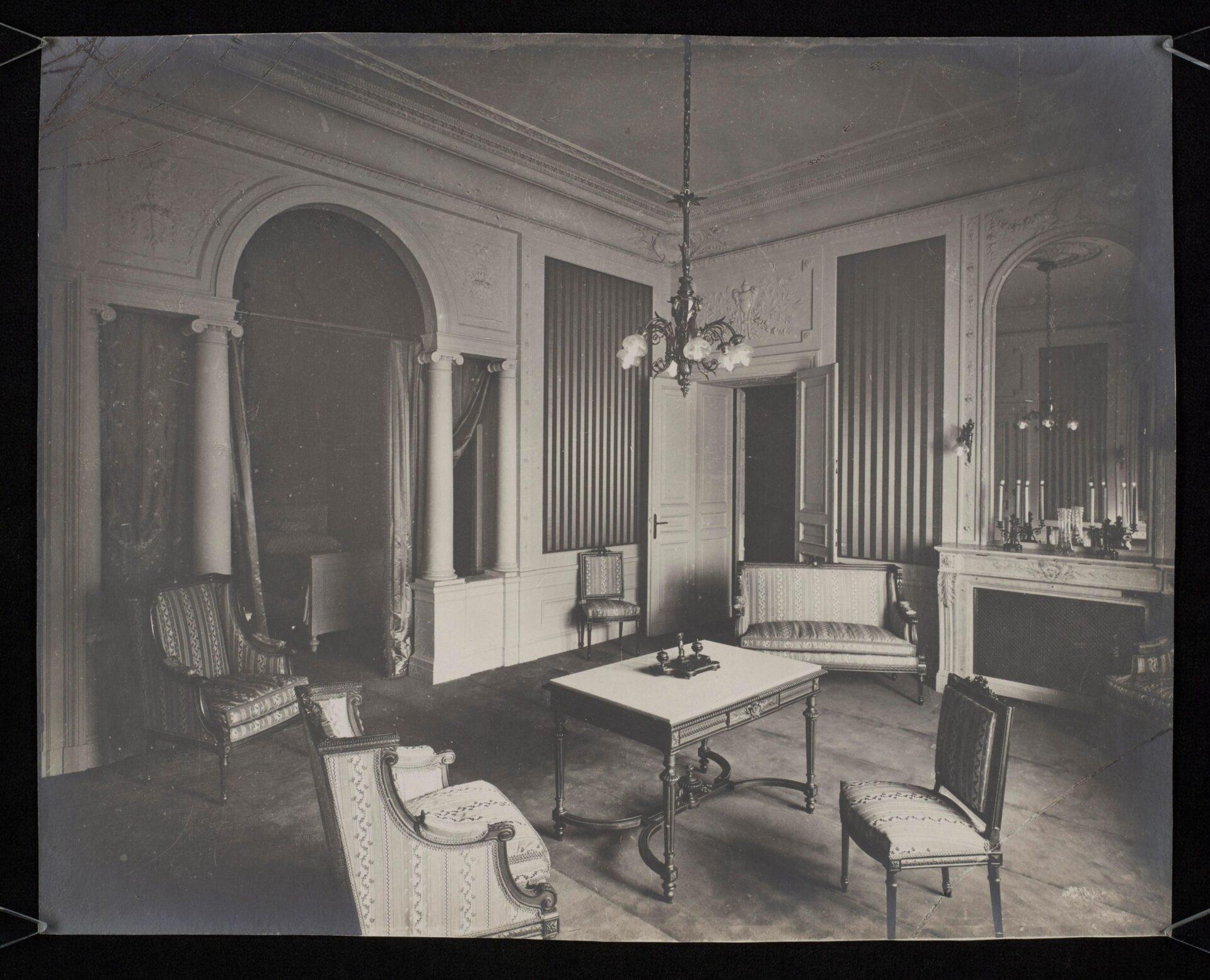 Apartament Paderewski w Hotelu Bristol. Zdjęcie z 1925 roku.