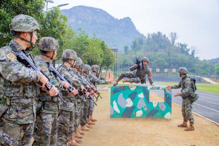 Trening chińskich kontrterrorystów