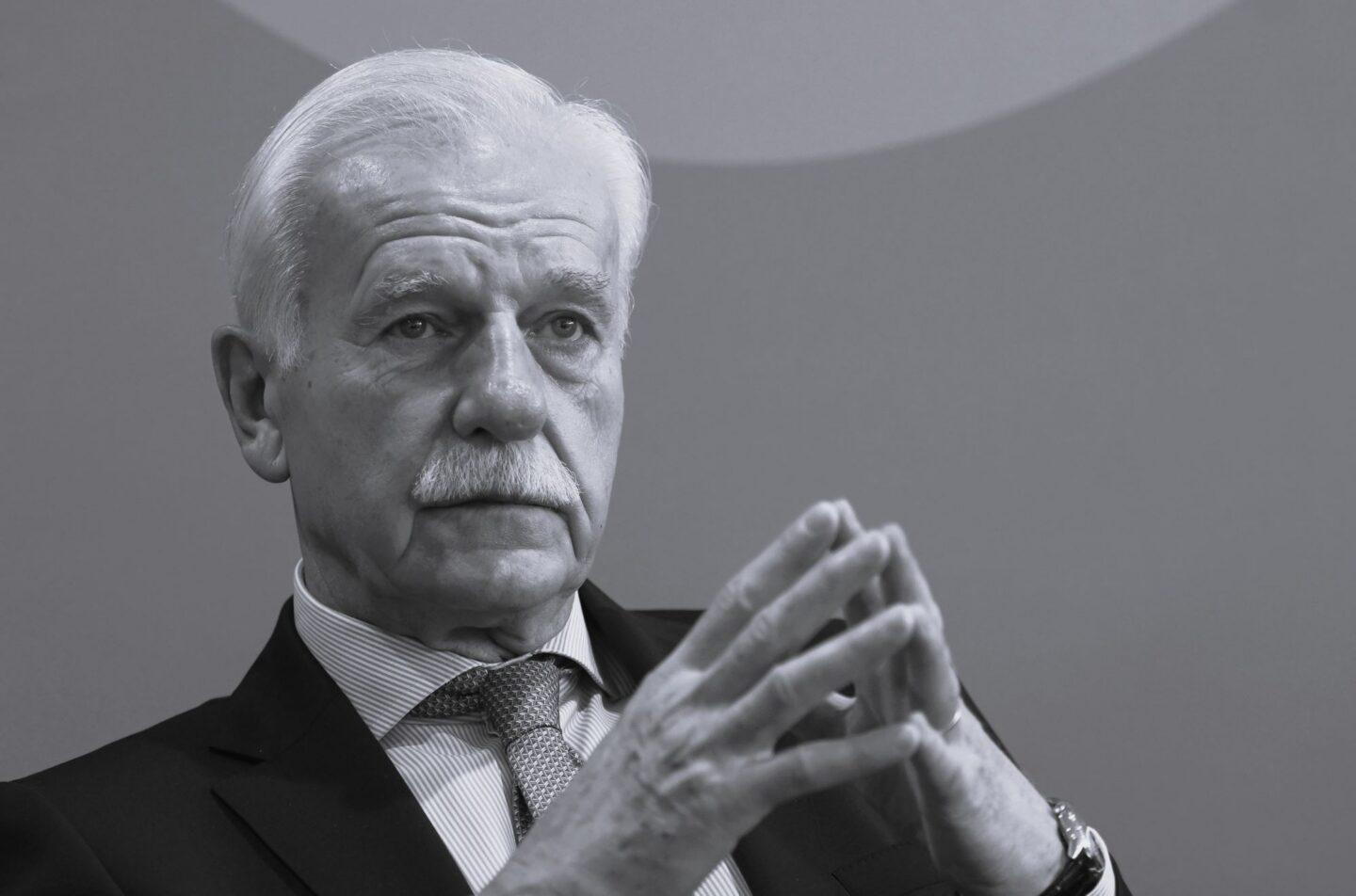 Andrzej Olechowski