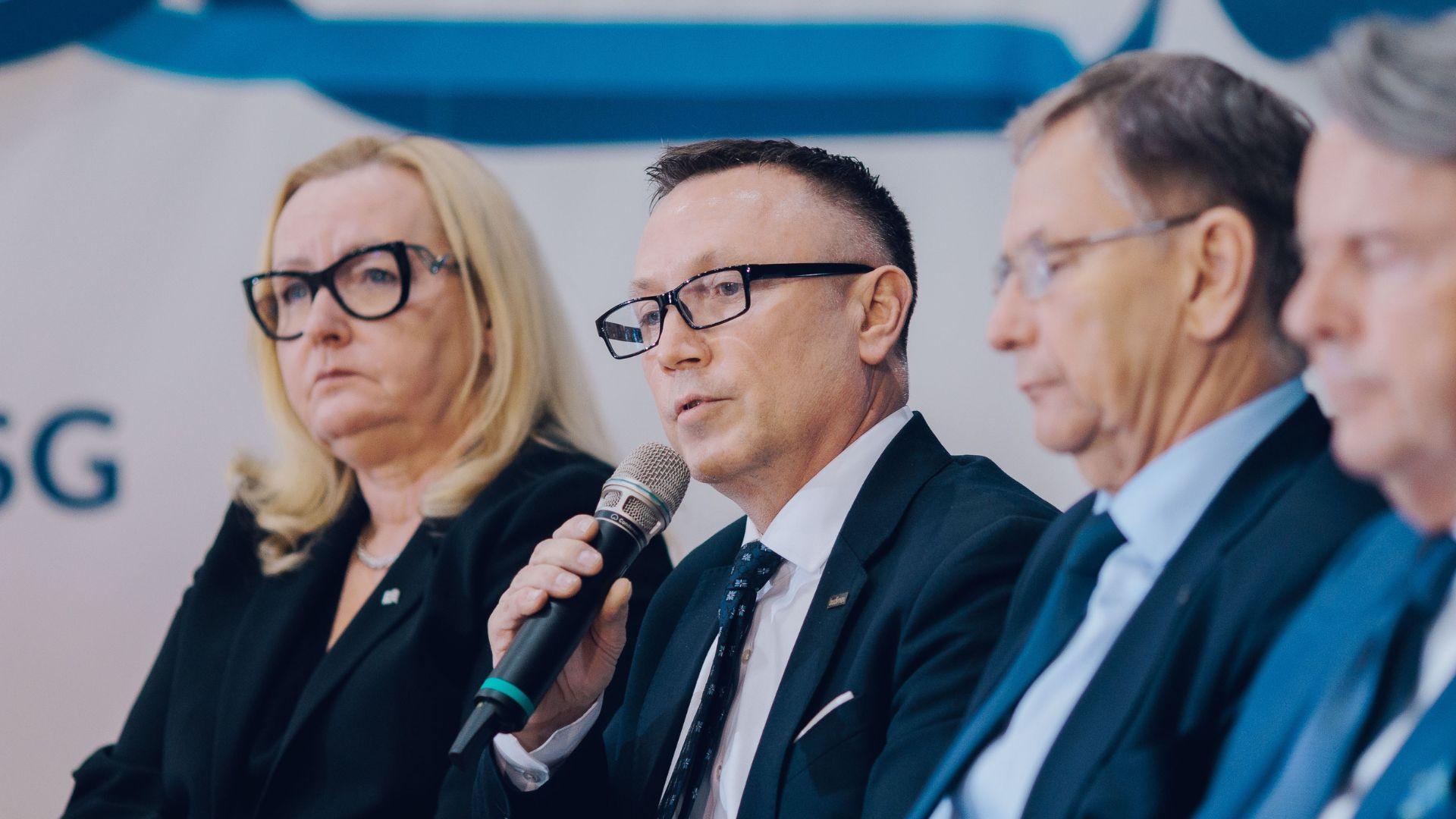 Artur Popko prezes Budimex i Marita Szustak, prezes Track Tec Construction i Izby Gospodarczej Transportu Lądowego