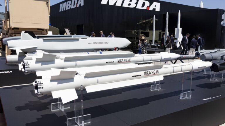 Pociski rakeitowe MICA NG IR i MICA NG RF