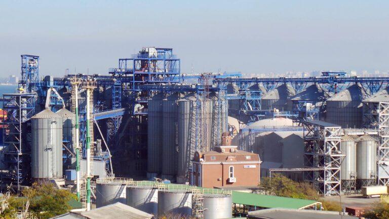 Widok na port w Odessie