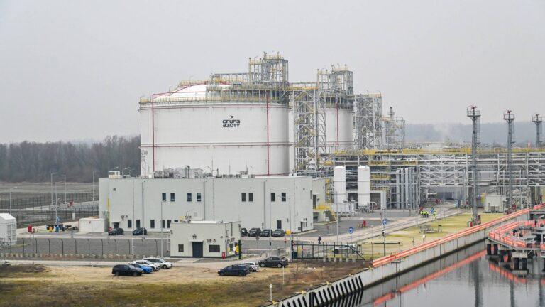 Morski Terminal Gazowy będący częścią projektu Polimery Police