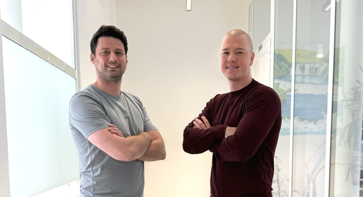 Założyciele startupu Fresh32 – Jan Habat (na zdjęciu po lewej) i Domen Nemanič (po prawej)