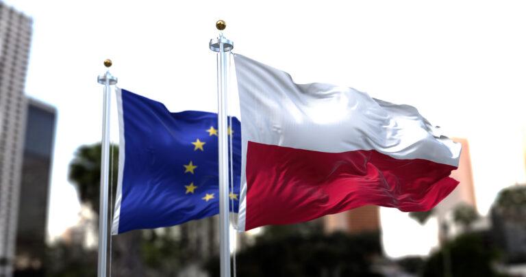 flagi Polski i Unii Europejskiej