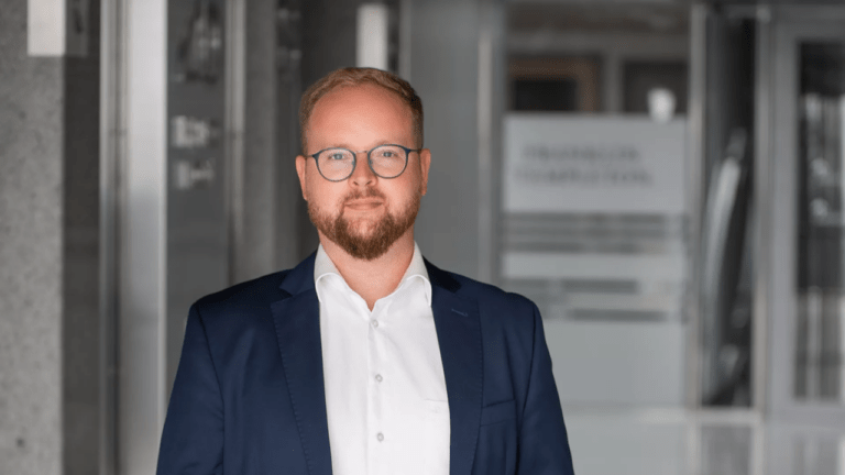 Krzysztof Leszczyński, ekspert ds. elektromobilności w Departamencie Sprzedaży Flotowej Volkswagen Financial Services