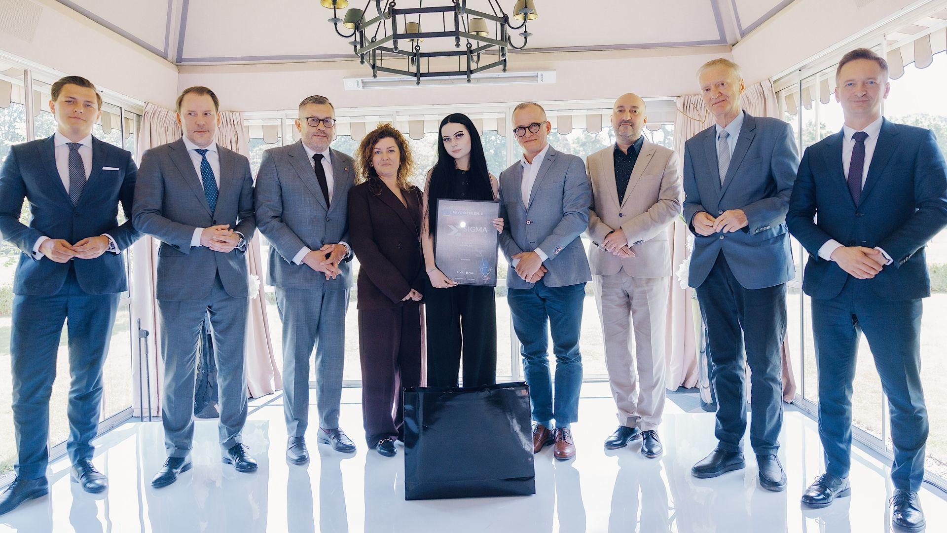 Od lewej: Andrzej Gryko, Artur Białkowski, Artur Kapelko, Martyna Ciszewska, Sylwia Lewicka, Piotr Bielski, Miłosz Bembinow, Michał Klaiber, Krzysztof Kępiński