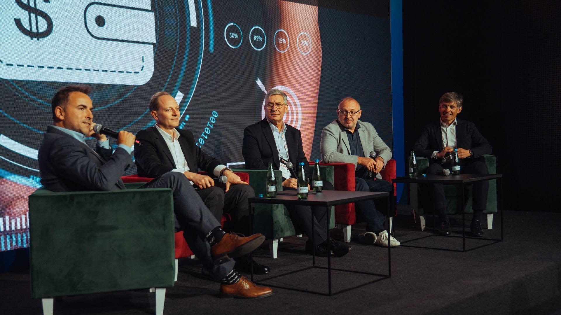 Od lewej: Grzegorz Nawacki, Szymon Midera, Wojciech Sobieraj, Michał Panowicz, Adam Marciniak