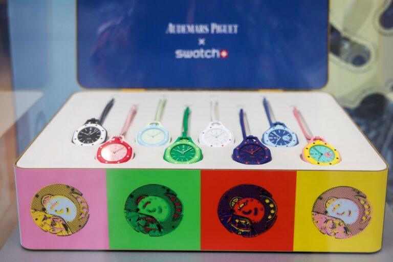 Swatch Royal Pop