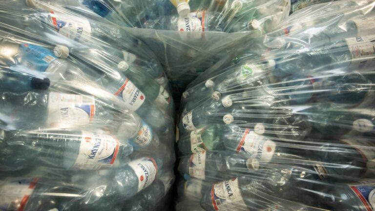 Butelki plastikowe