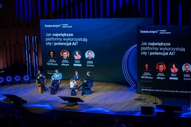 Scena główna podczas konferencji Base Expo