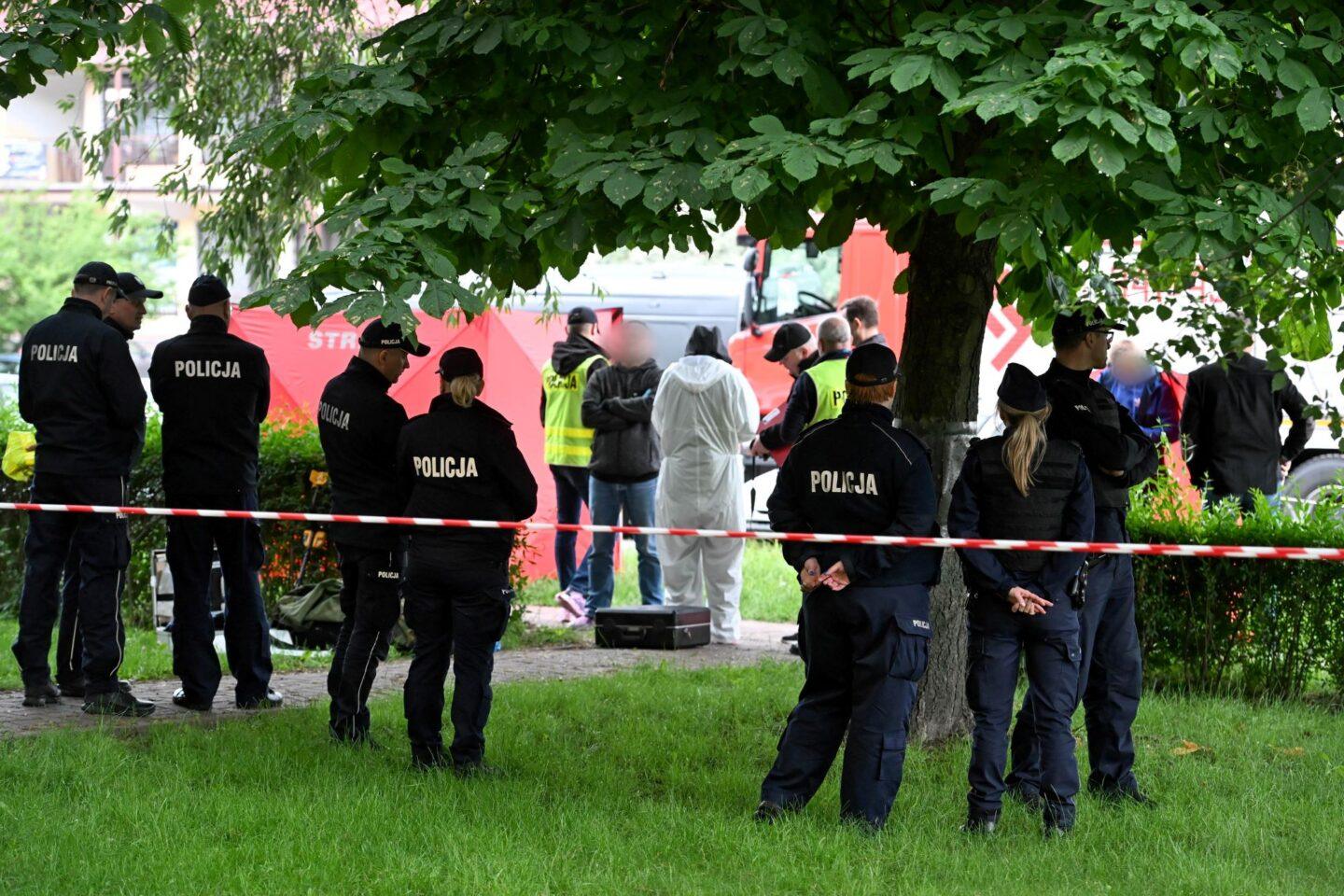 Służby na miejscu zabójstwa w Białej Podlaskiej