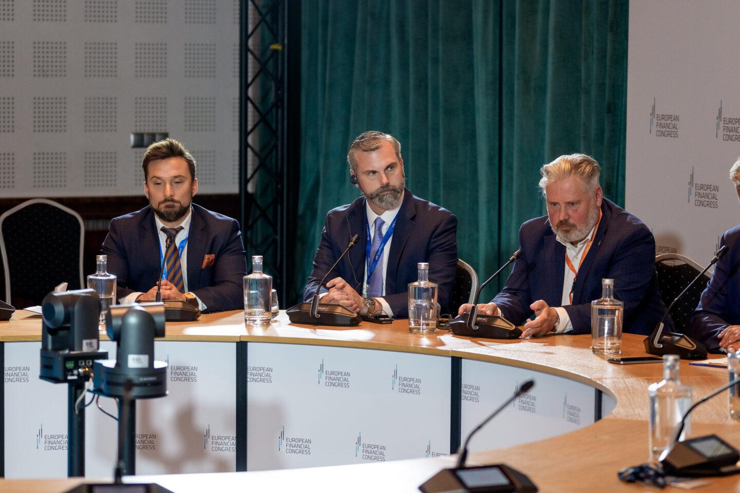 Panel Biznes na froncie. Fot. Europejski Kongres Finansowy