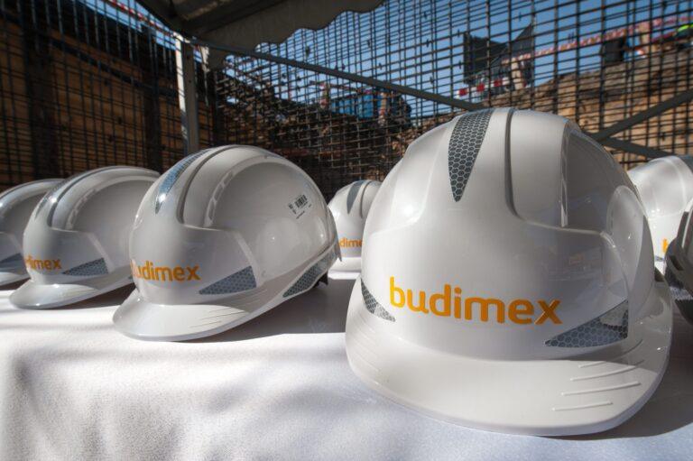 Kaski z logo Budimex