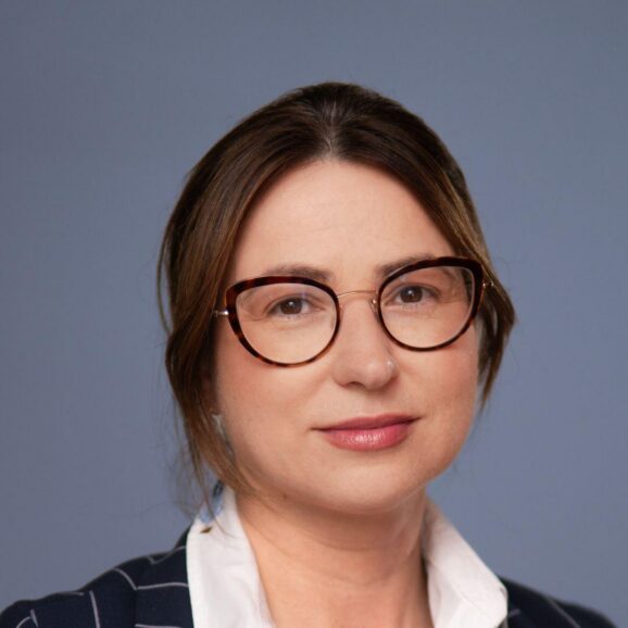 Katarzyna Piotrowska-Radziewicz, członkini zarządu TZF Polfa S.A.