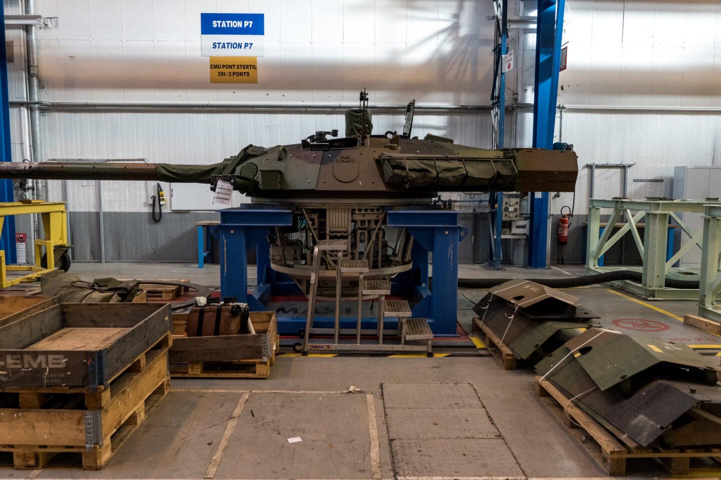 Fabryka Nexter (firmy należącej do KNDS) we Francji, w której modernizowane są m.in. czołgi Leclerc