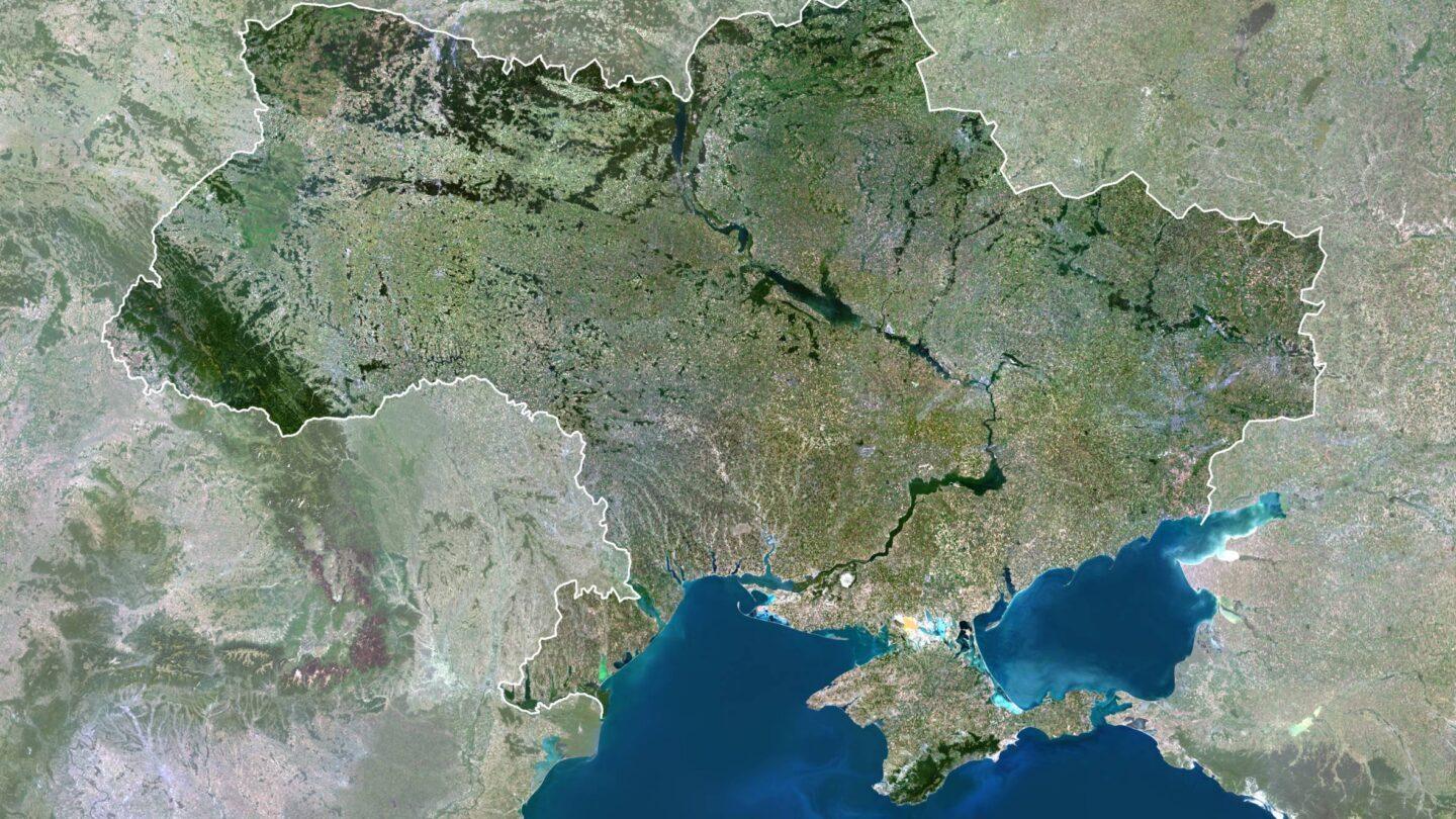 Satelitarny obraz z wyodrębnionym terytorium Ukrainy z Półwyspem Krymskim (na dole)