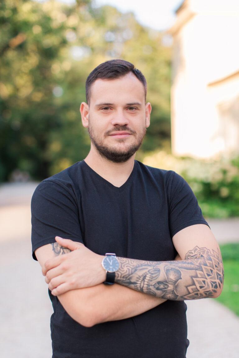 Kamil Leszczyński, prezes firmy Eternis