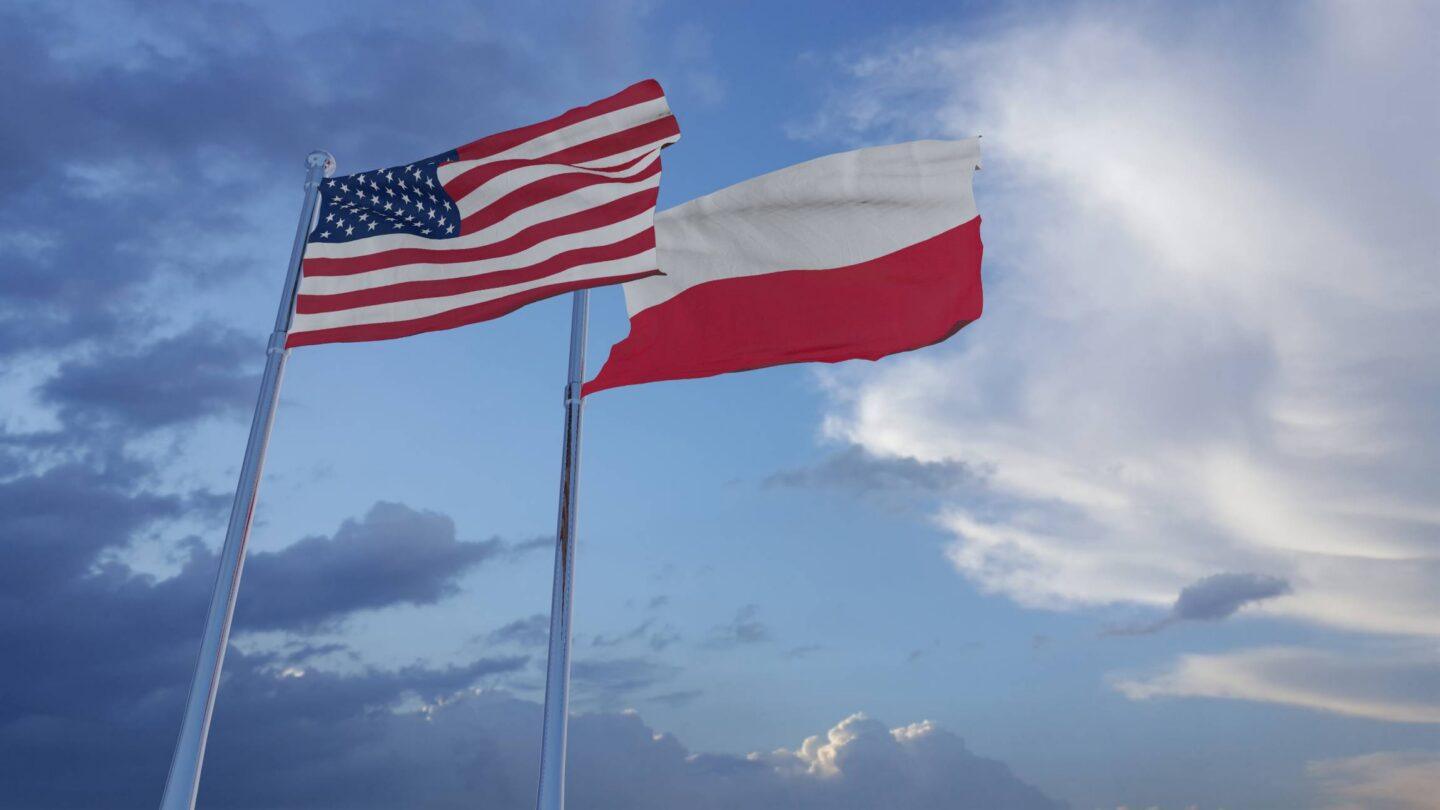 Flagi USA i Polski