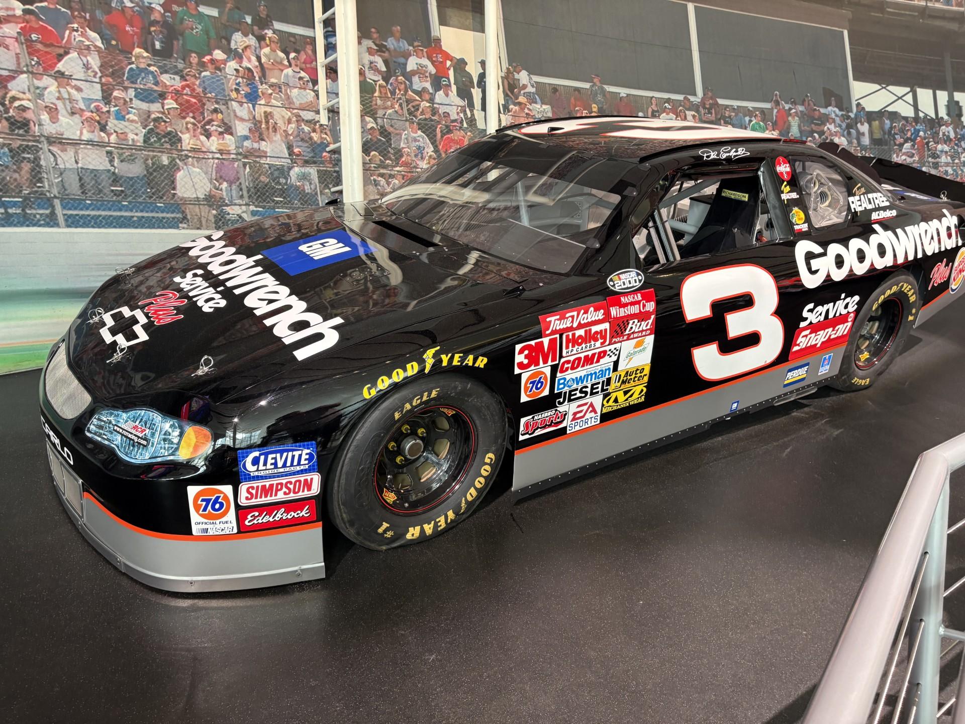 Samochód NASCAR, którym jeździł Dale Earnhardt