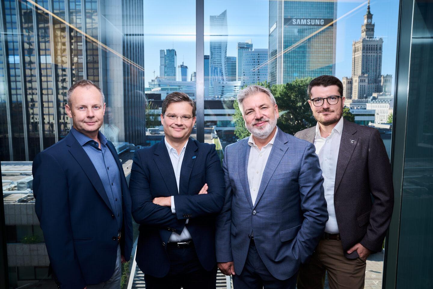 Osoby zaangażowane w Trimlogic. Od lewej: Sebastian Jankowski, Dyrektor działu IT-EAM w AIUT; Marek Gabryś, Prezes AIUT; Jarosław Łukasiewicz, CEO Trimlogic; Michał Chabowski, Managing Partner, Rubicon Partners