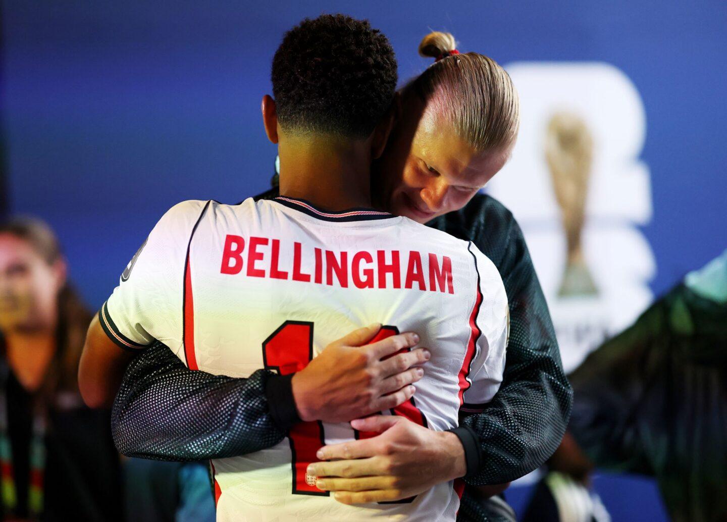 Piłkarze Jude Bellingham (Anglia) i Erling Haaland (Nowegia)