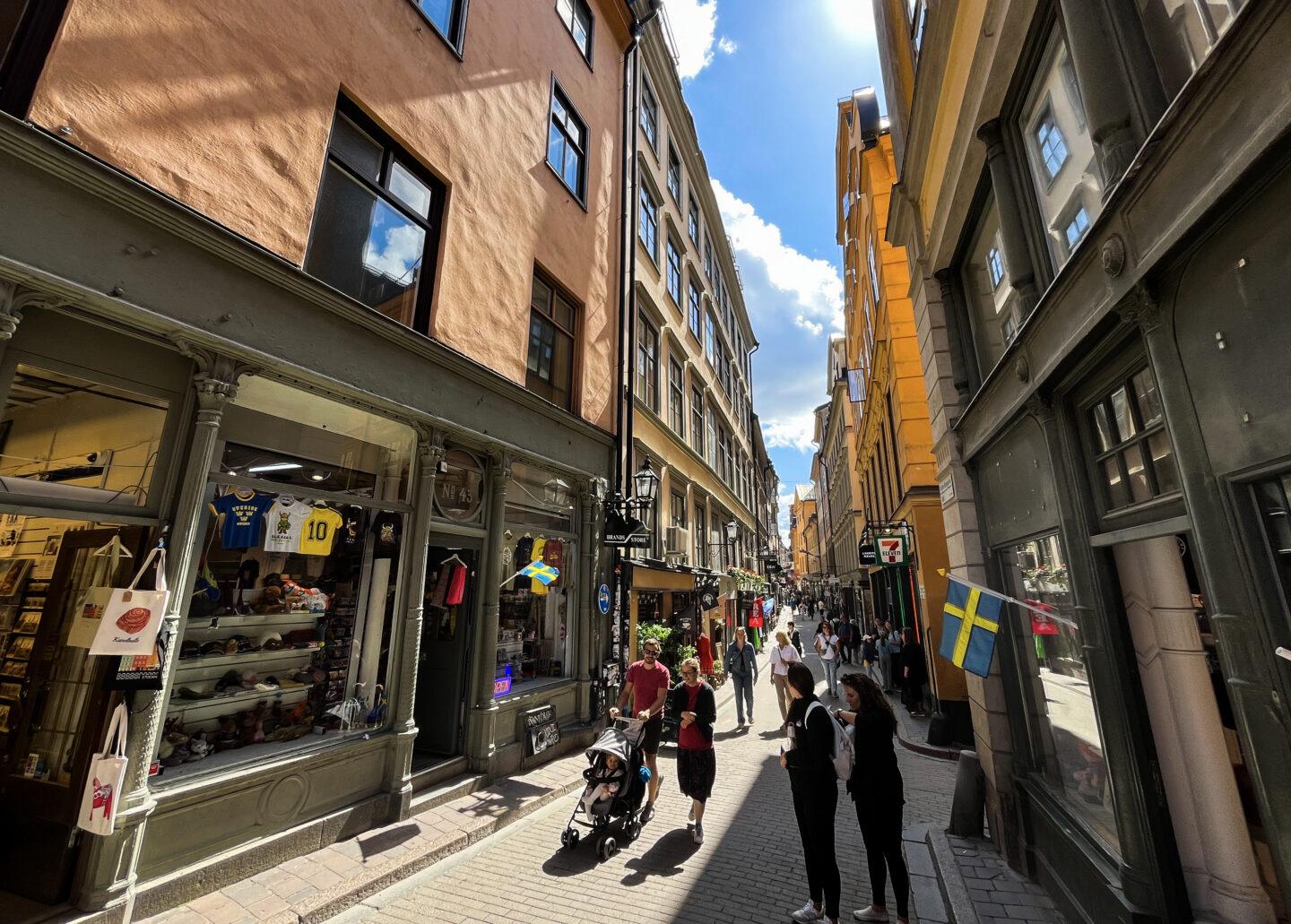 Ulica w centrum Sztokholmu (Szwecja)