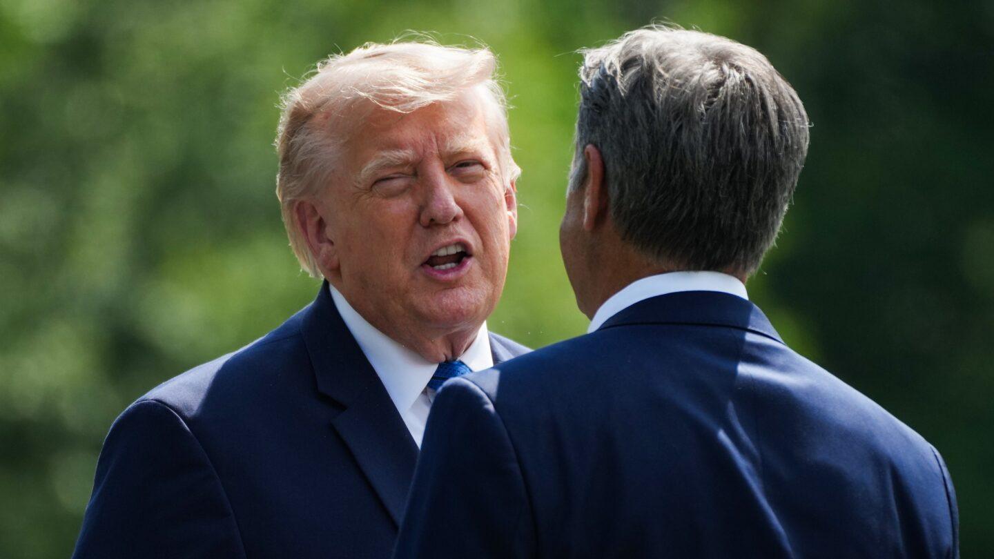 Prezydent USA Donald Trump i szef CIA John Ratcliffe. Fot. Nathan Howard - Pool/ Getty Images