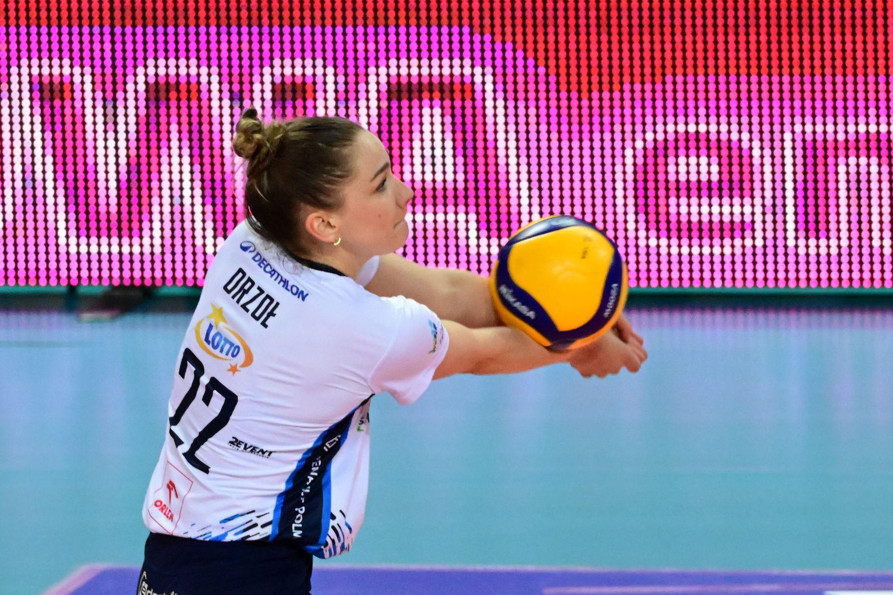 Julia Orzoł, polska siatkarka