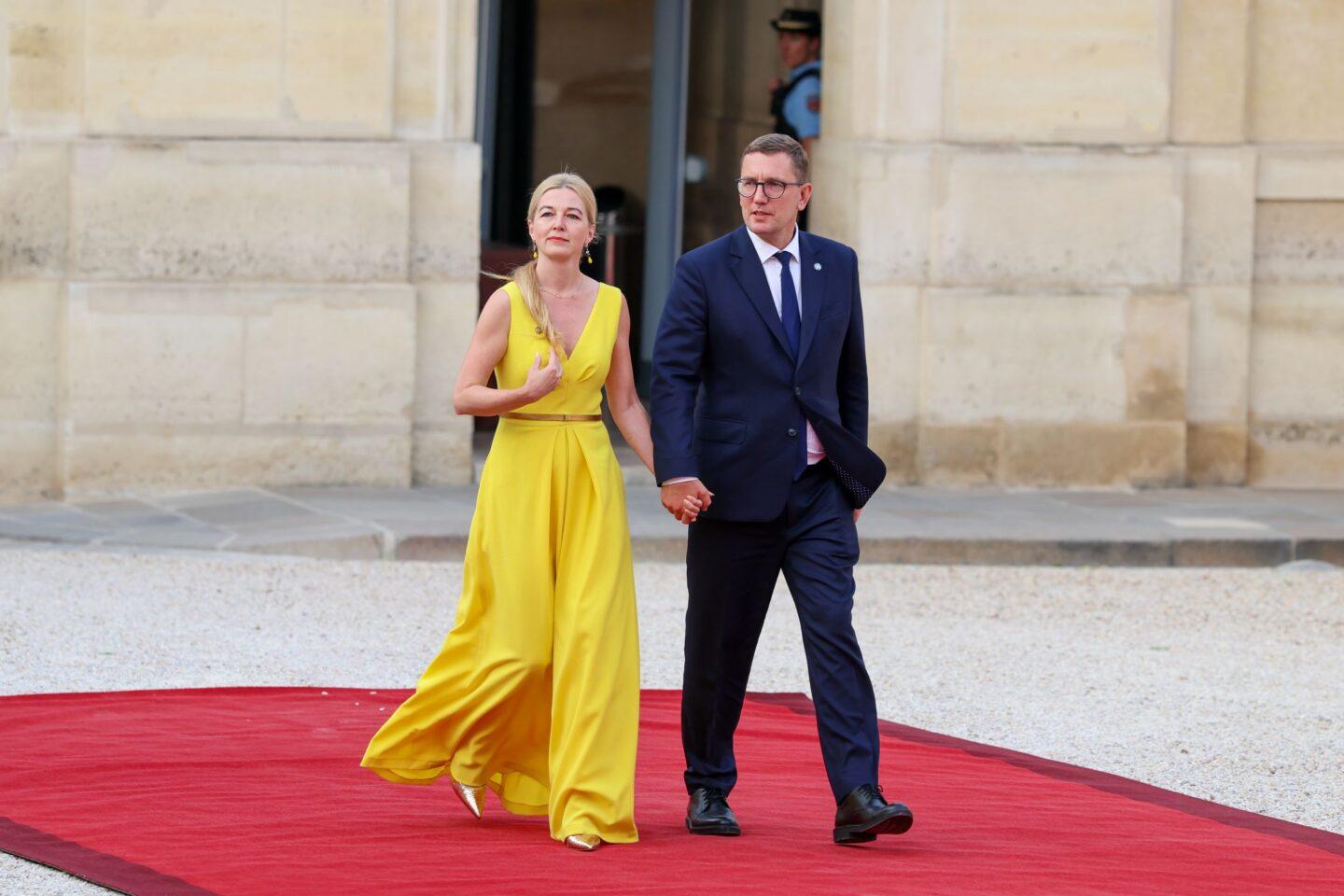 Premier Kristen Michal wraz z partnerką Evelin Oras