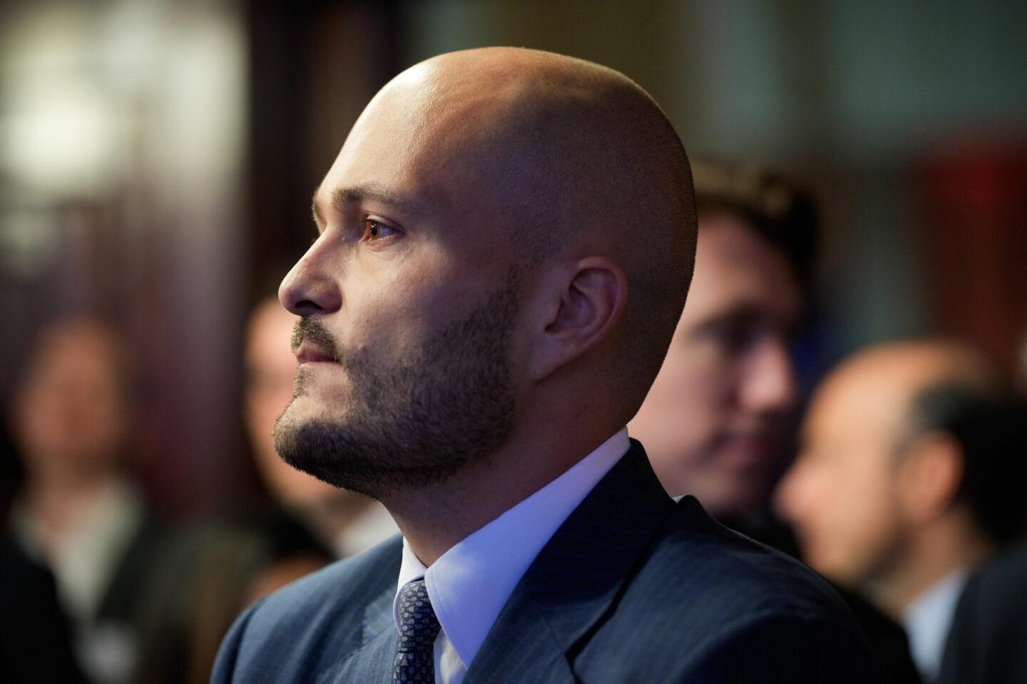 Michal Strnad podczas debiutu CSG na giełdzie w Amsterdamie w styczniu 2026 r.