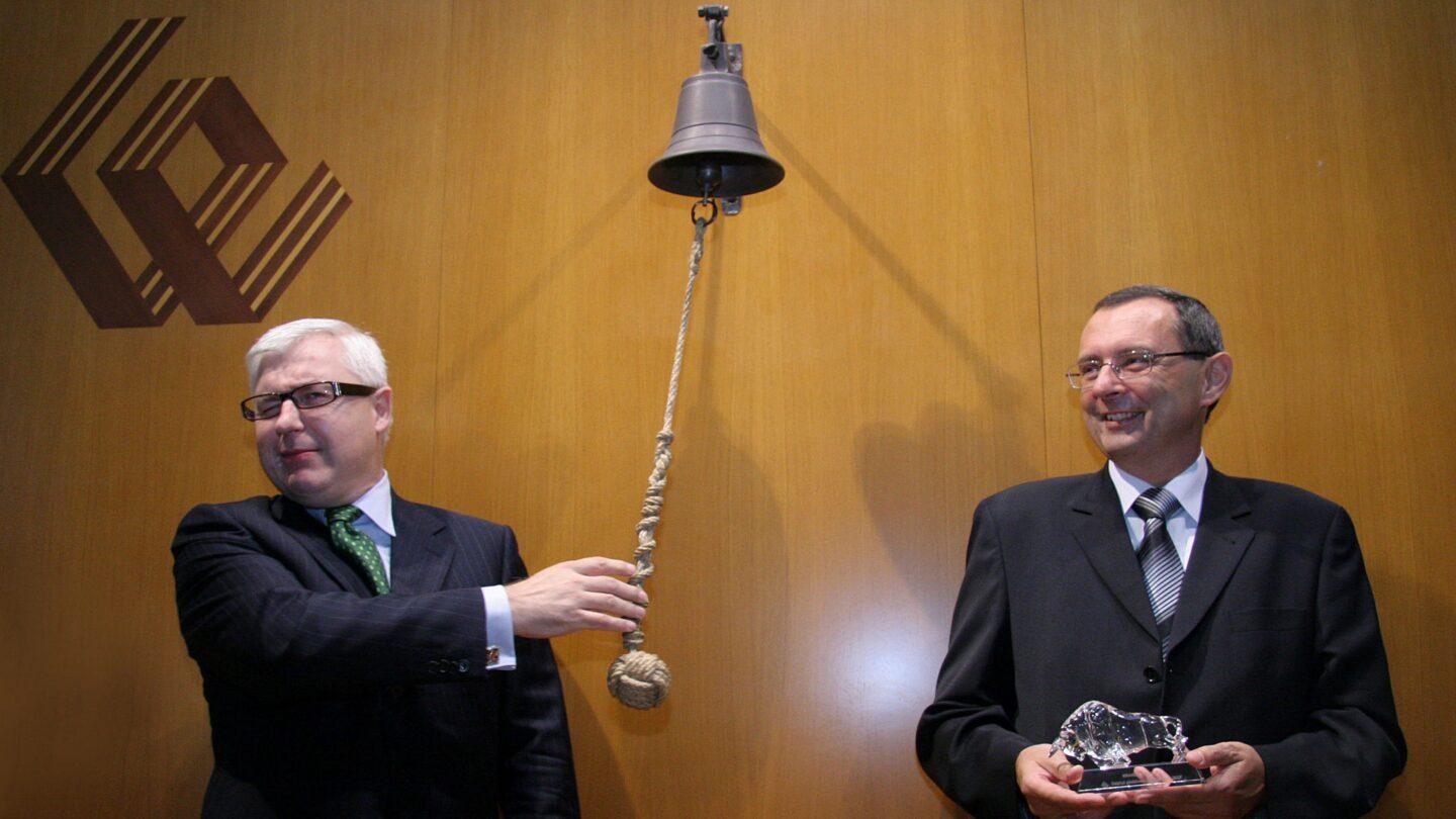 Ówczesny zarząd Krakchemii podczas debiutu spółki na GPW w 2007 r. Fot. PAP/Leszek Szymański