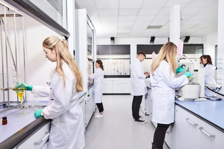 Laboratorium firmy Noctiluca w Toruniu