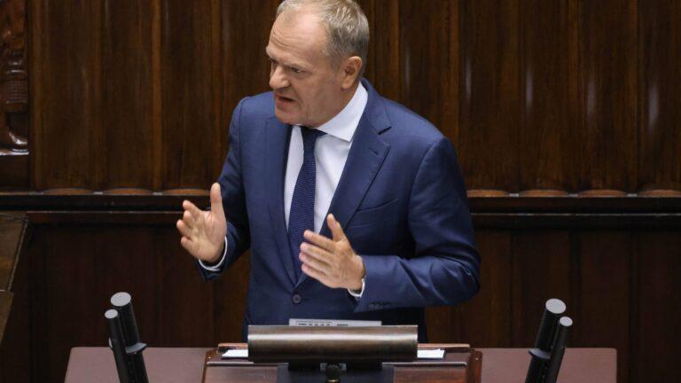 Premier Donald Tusk na sali obrad Sejmu oskarża PiS o płatną protekcję giełdy Zondacrypto