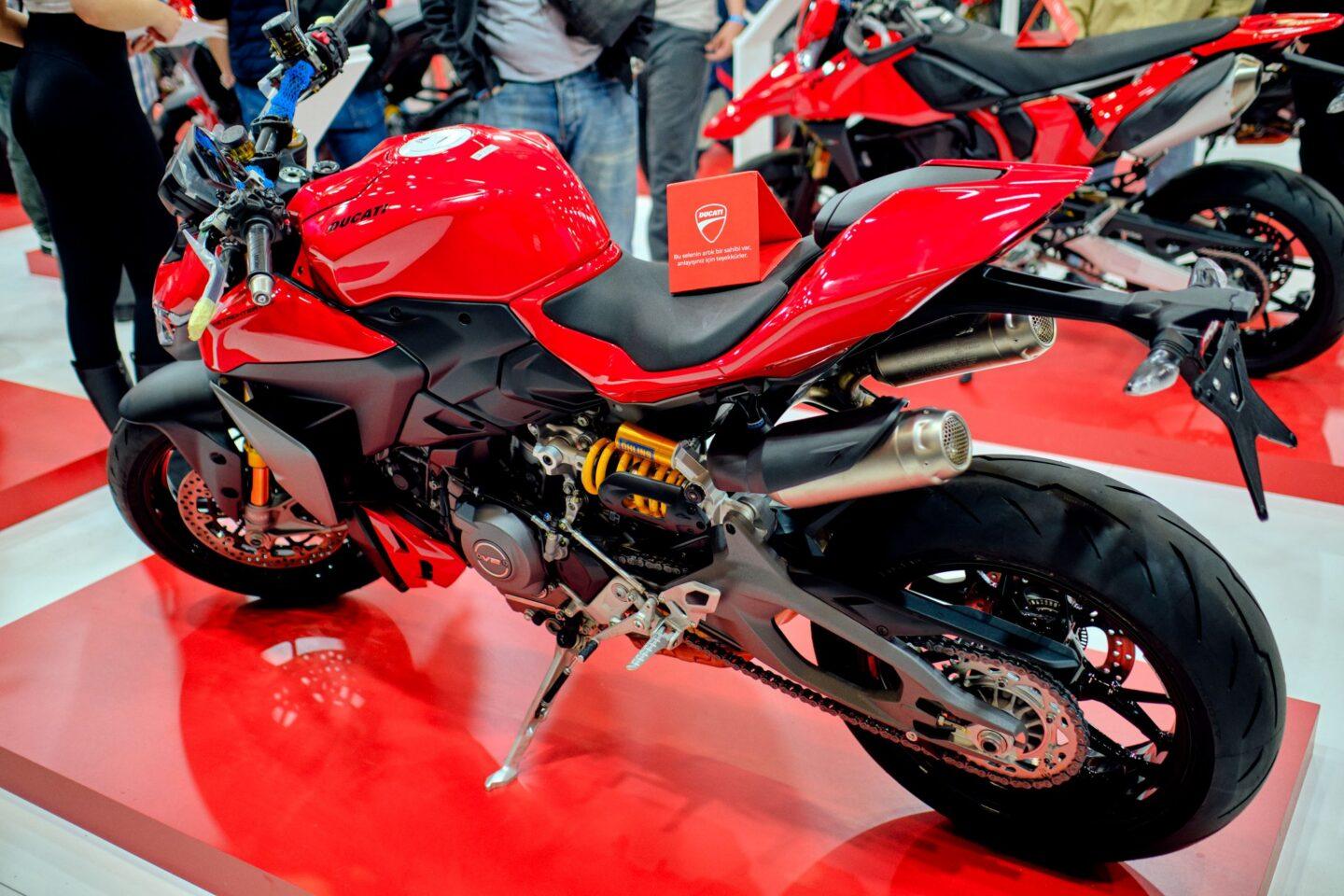 Motocykl Ducati na targach w Stambule
