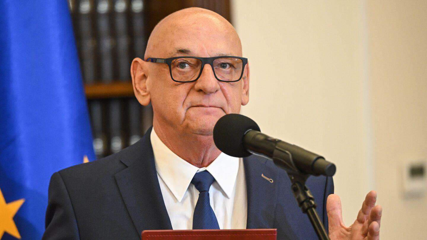 Główny inspektor pracy Janusz Krasoń. Fot. PAP/Radek Pietruszka